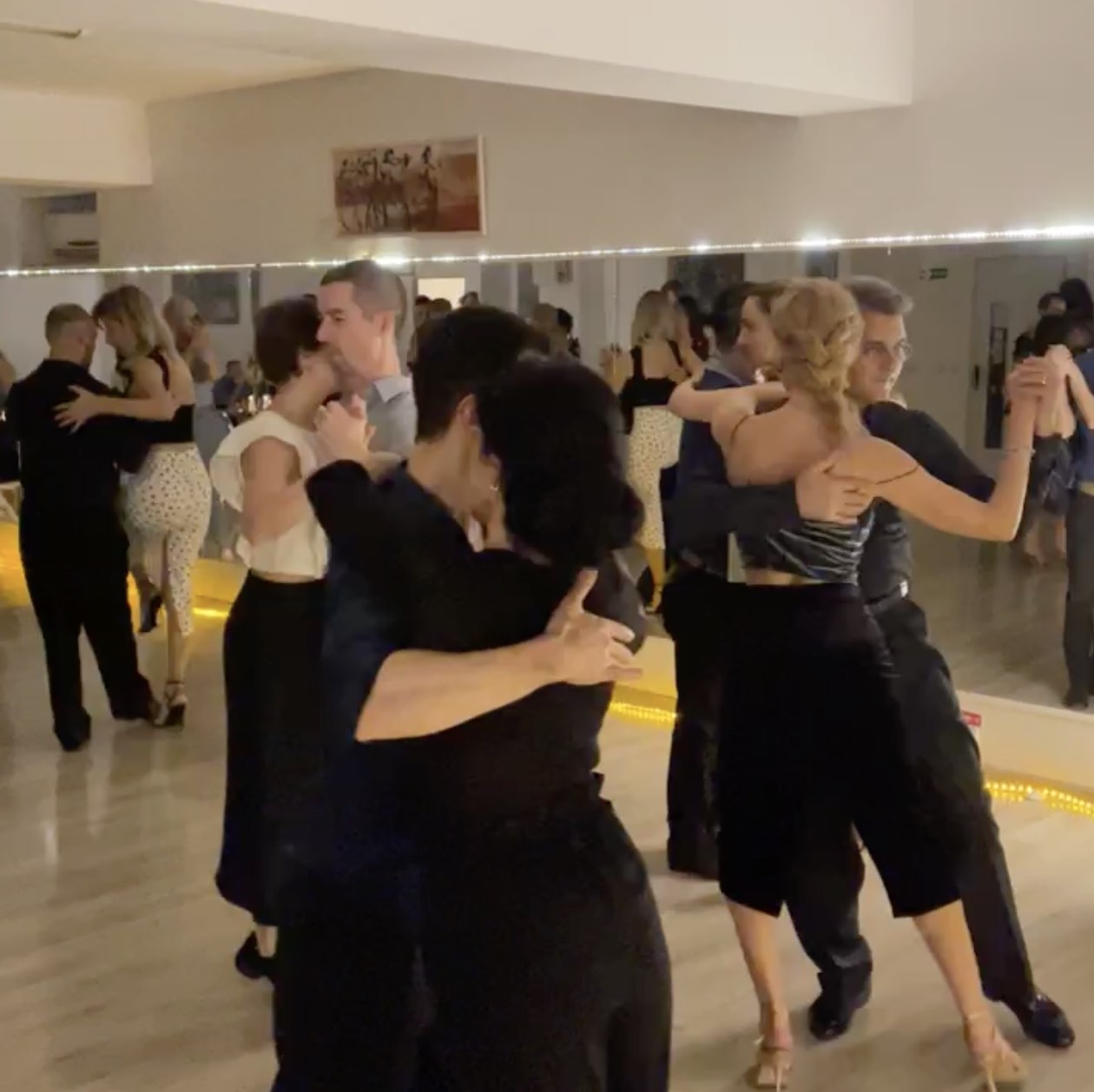 Milonga la Valaori 7, București 030167 Milonga la Valaori 7, București 030167